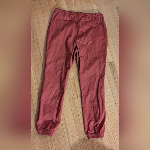 Simons Men's Burnt Orange/Red Chinos - Picture 2 of 5